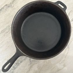 Wagner Ware Unmarked #8 10 1/2 Inch Chicken Fryer Cast Iron Pan