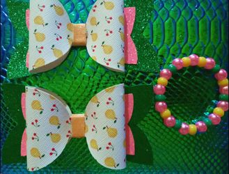 Bows & Bracelets Set