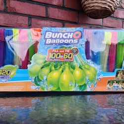 New in Box Bunch O Balloons Zuru 420 count Water Balloons