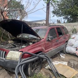 2004 Jeep Grand Cherokee