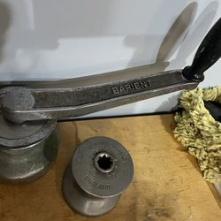 Lewmar 25 2 Speed Barient Handle & Lewmar B Alloy Winch 