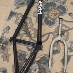 Cult 2 Short Frame & Sect Fork