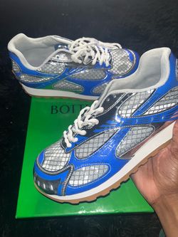Botteg Blue Silver size 8