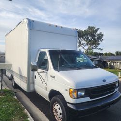 2001 Ford econoline f350 box truck Ford econoline f350