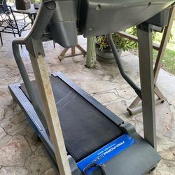 Treadmill 