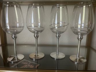 Z gallerie Wine glasses