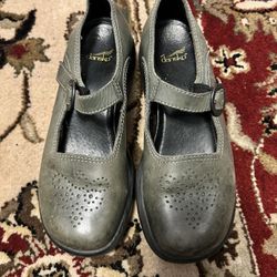 Dansko Shoes