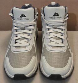 Ozark Trail Mid-Top Hiking Sneakers - Mn( Sz 8)