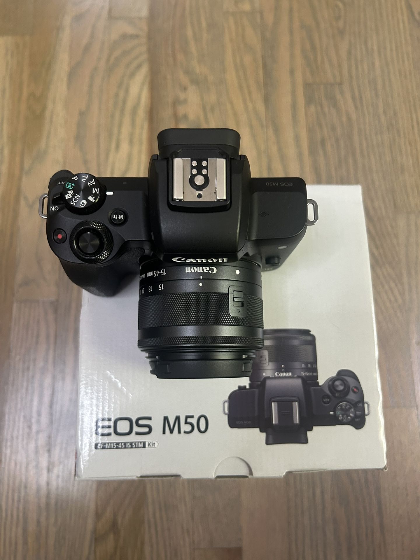 Canon M50 