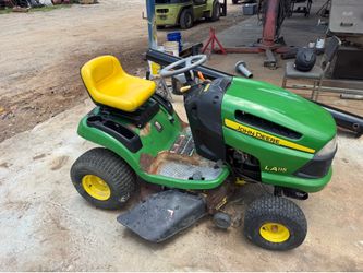 John Deere Riding mower