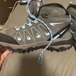Woman’s Hiking Boots
