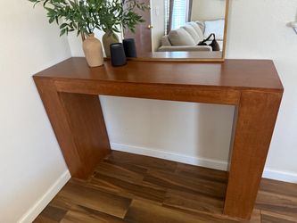 REAL MAPLE WOOD entry table
