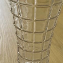 New - Glass Flowers vase