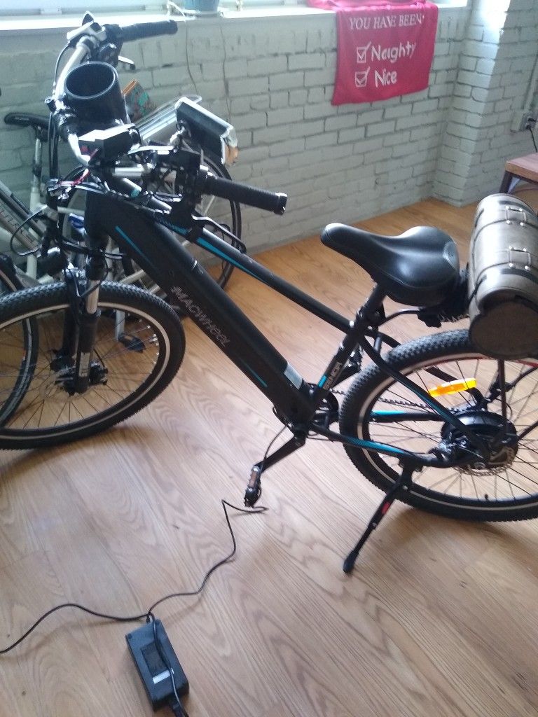 Macwheel Wrangler 600 Ebike