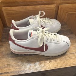 Nike Cortez – Women’s Size 9 – $35 OBO