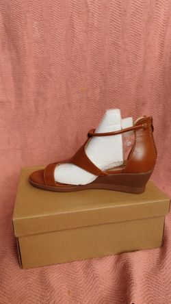 Brown leather wedges