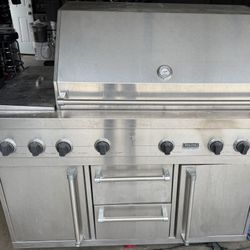 Viking BBQ (read Ad for full description)