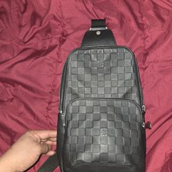 Louis Vuitton Slingbag Bag 