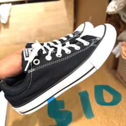 Boys Converse 