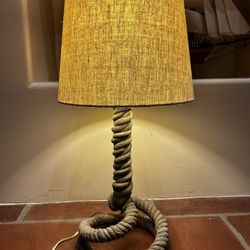 Twisted Rope Table Lamp