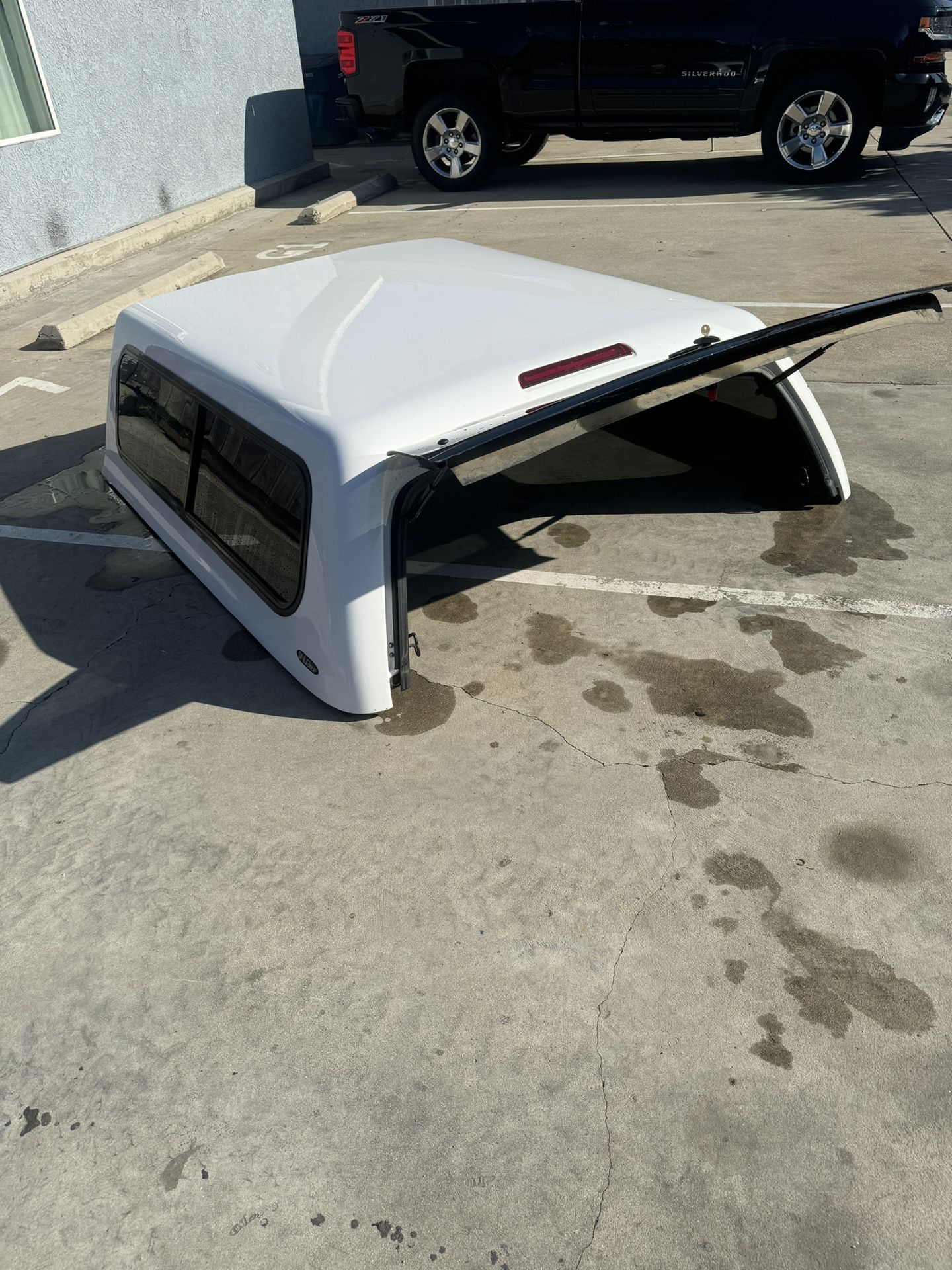 SNUGtop Rebel White Chevy 2014 2015 2016 2017 2018 73” Long