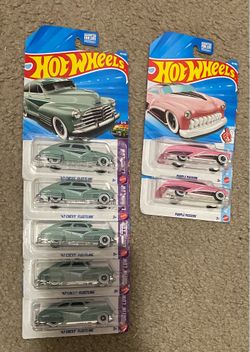 Hot Wheels Lot 7 : 2 purple passion and 5 Chevy Fleetline 1947