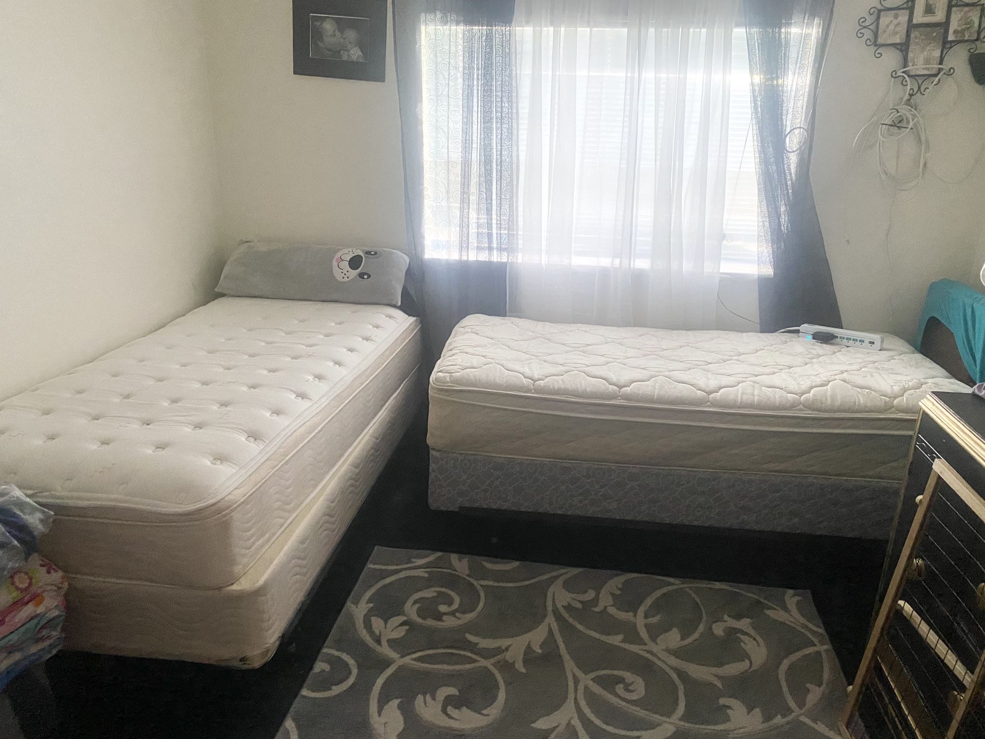 ✅✅✅ For sale—3 twin beds with Hollywood style frame— (USED NOT NEW)  I have stocked up on these from purchasing them in Seattle and Tri Cities and bri