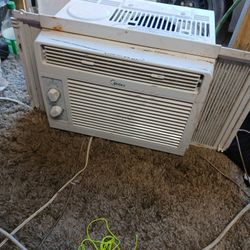 Midea 5000 Btu Window Ac Unit