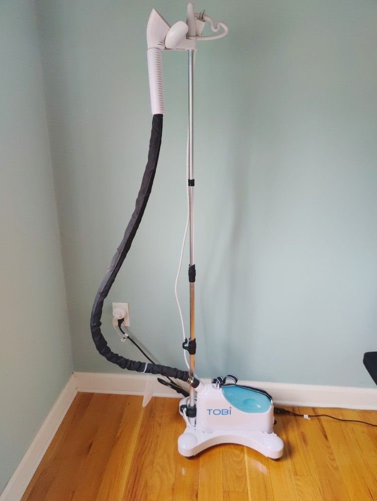TOBI Steamer On Wheels