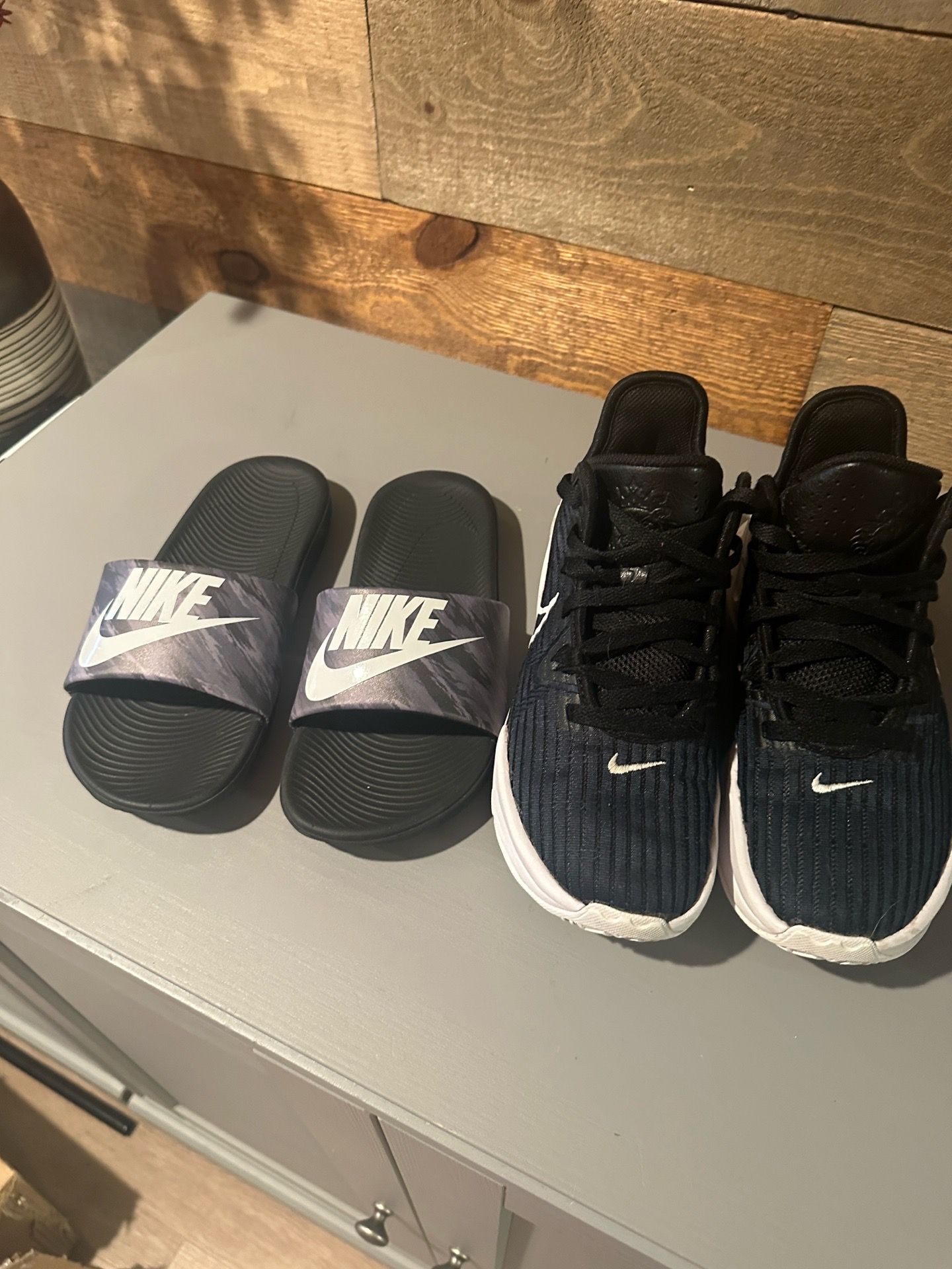Boy shoes size 4-4,5