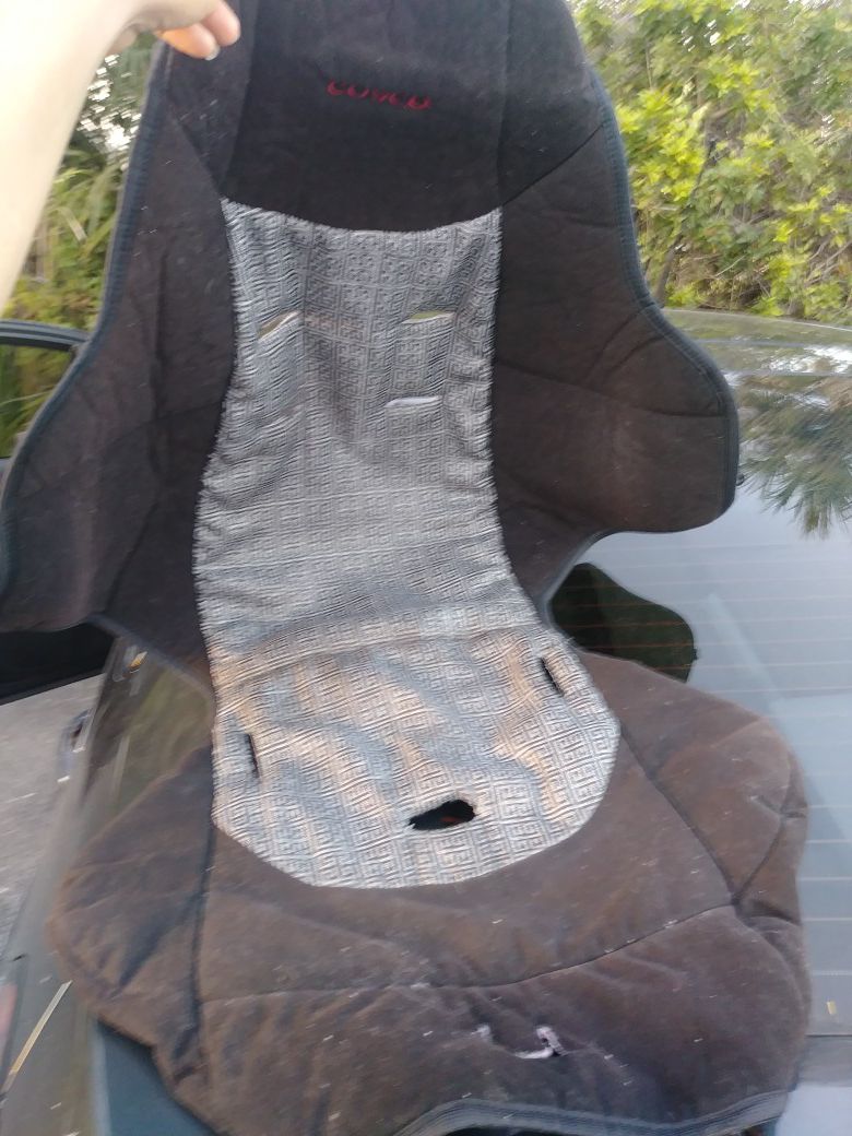 Clean toddler car seat cover. Black and gray