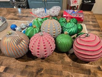 XL Tree Ornaments