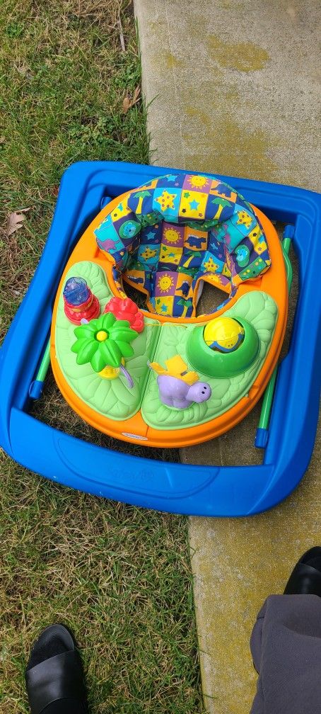 Safety 1st Dino Sounds 'n Lights Discovery Baby Walker with Activity Tray