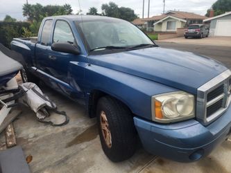2006 Dodge Dakota