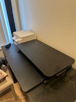 VIVO 32in adjustable standing desk