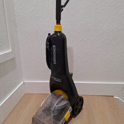 Bissell PowerForce PowerBrush Full Size Carpet Cleaner