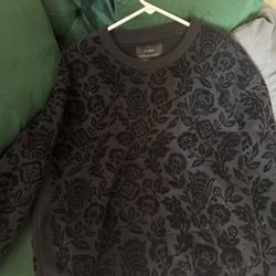 Zara Men’s Crew Neck Sweatshirt. Velvet $25