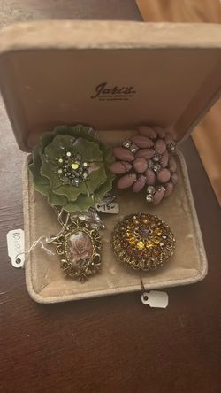 vintage broaches