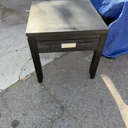 End table with storage 