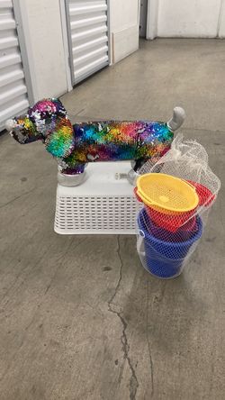 Dachshund, hot dog wiener dog stuffed animals sequence rainbow five dollars