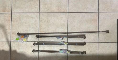 Curtain rods (set of 4)