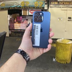 iPhone 15 Pro 128GB 