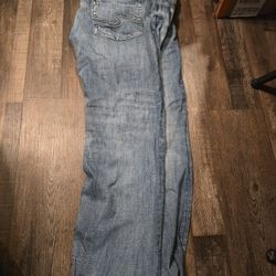 Mens Pants **SEE PICS FOR THE SIZES
