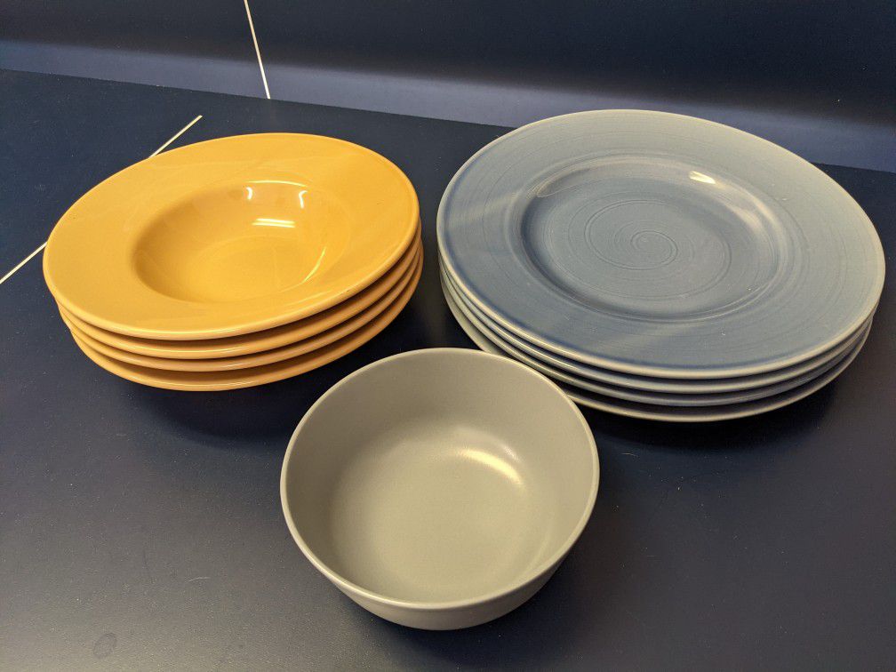 Colorful Ceramic Bowl & Plates