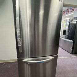 Refrigerator, Fridge 33’wide Open Box New 1 Year Warranty Finance Service 