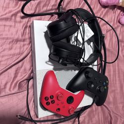 Xbox One; Controllers; Turtle Beach Headset