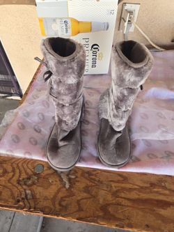 Woman shoes