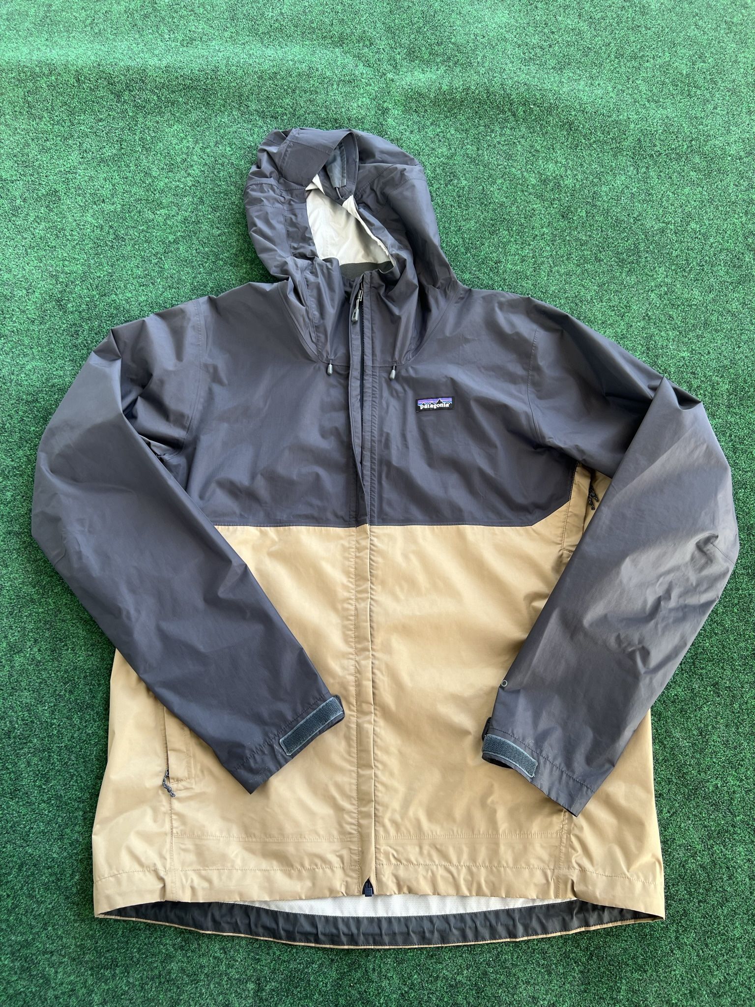 Patagonia Windbreaker