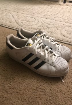 Adidas superstars