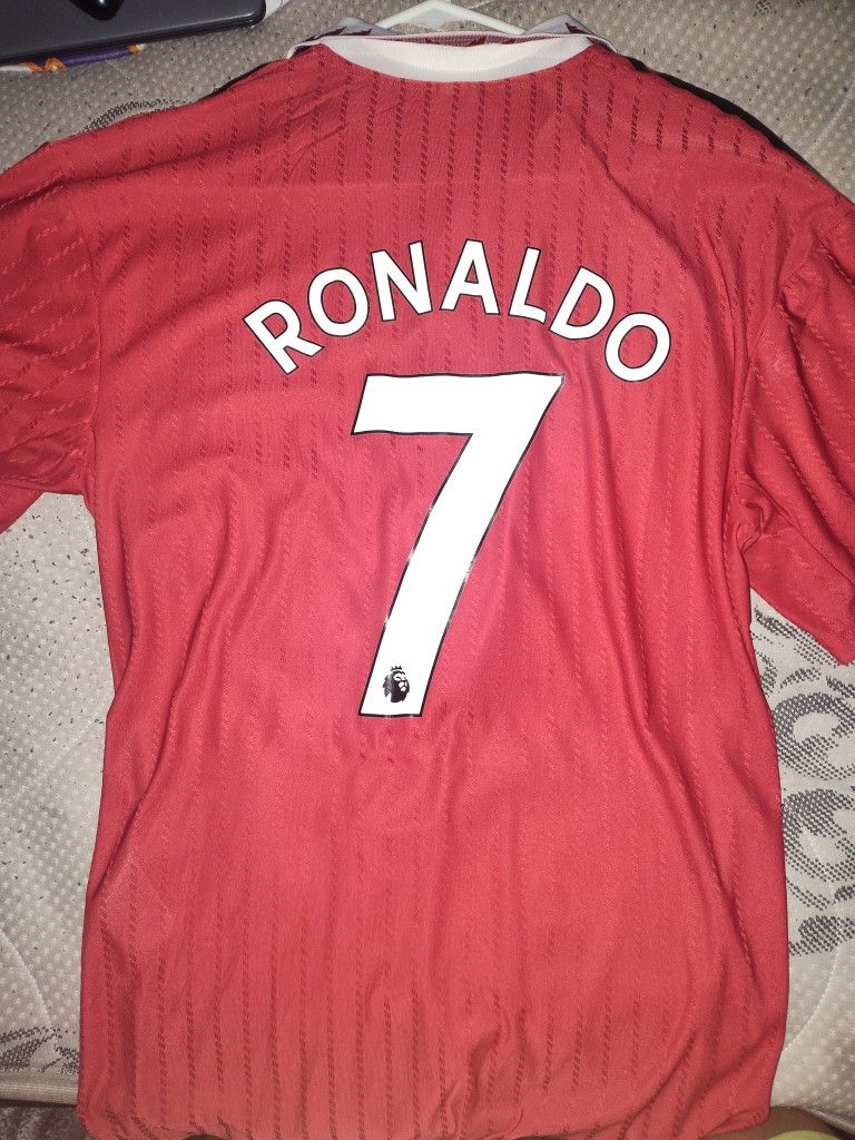 CRISTIANO RONALDO SOCCER JERSEY 2XL (TEAM FIT) MANCHESTER UNITED